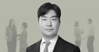 Hyunmin Youm - Registered Foreign Lawyer - Headshot